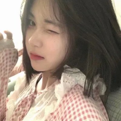 关于她的二三事